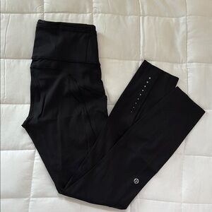 Black Women's Lululemon Leggings